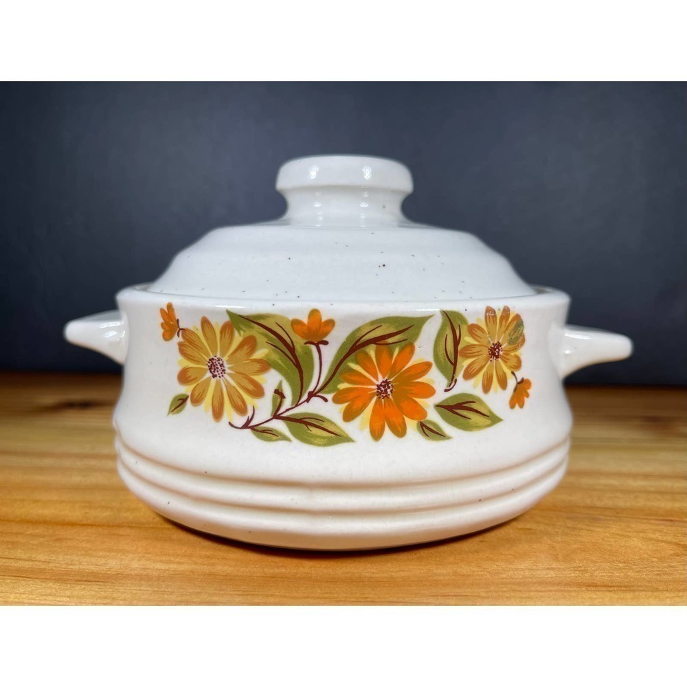 Vintage 1970s Capri Bake Serve 'N Store Stoneware Individual Casserole Dish